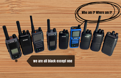 perché la maggior parte dei walkie-talkie sono neri?
